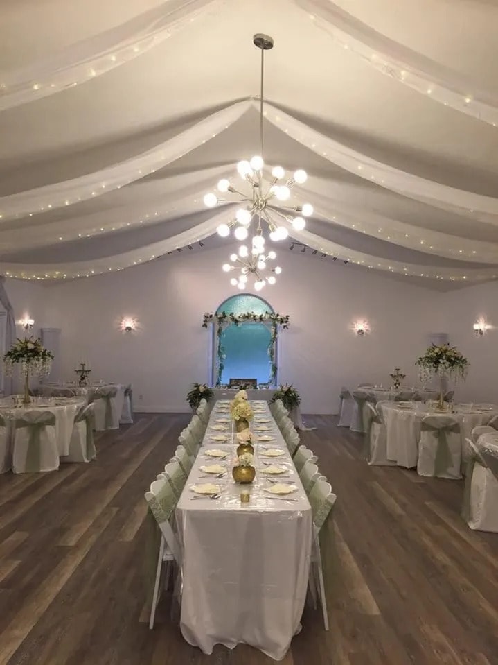 Elegant reception with chandelier